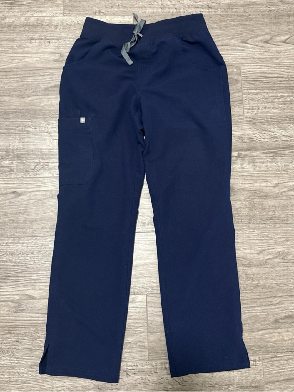 Figs Cade Cargo Navy blue scrub pants
